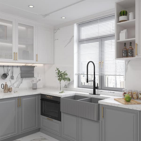 33 in. Farmhouse/Apron-Front Double Bowl Stripes Reversible Installation Fireclay Kitchen Sink with Grids and Strainers