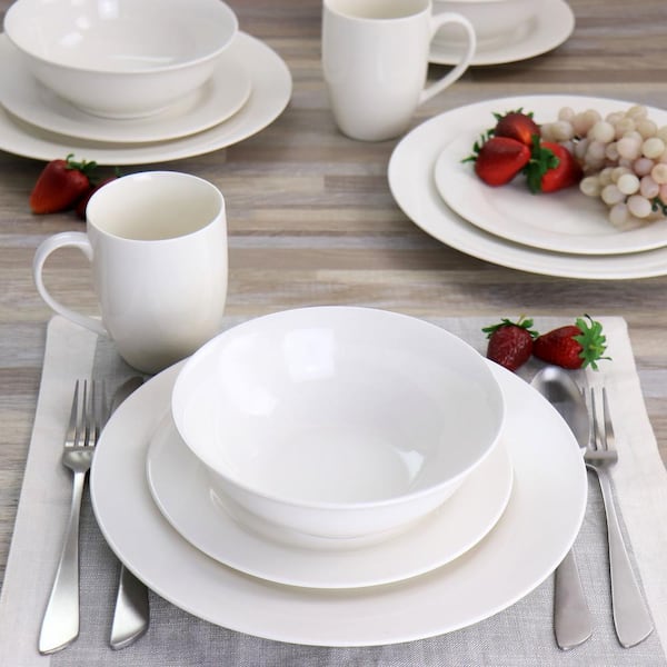 https://images.thdstatic.com/productImages/66b8145a-83cd-4757-9311-9947a2a8938b/svn/white-dinnerware-sets-985118028m-31_600.jpg