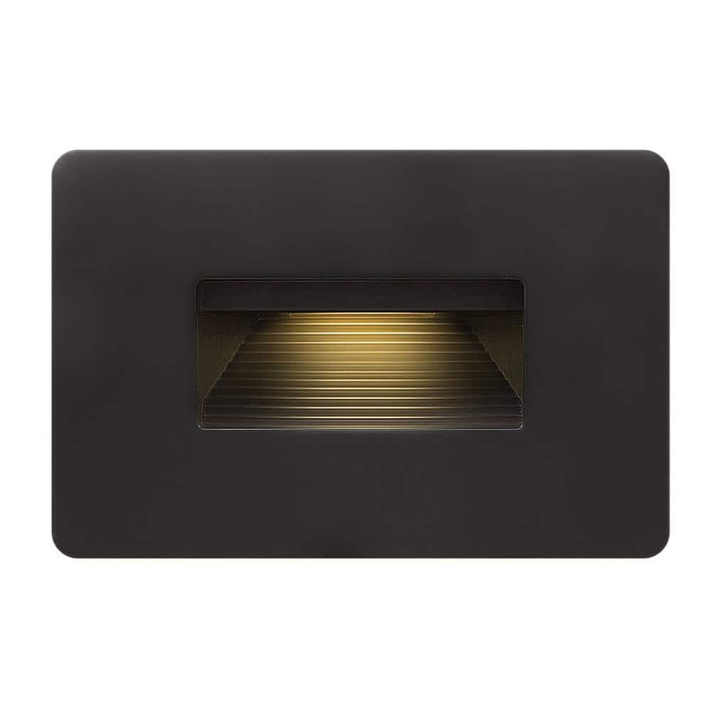 Satin Black LED Horizontal Step Light with Integrated Element