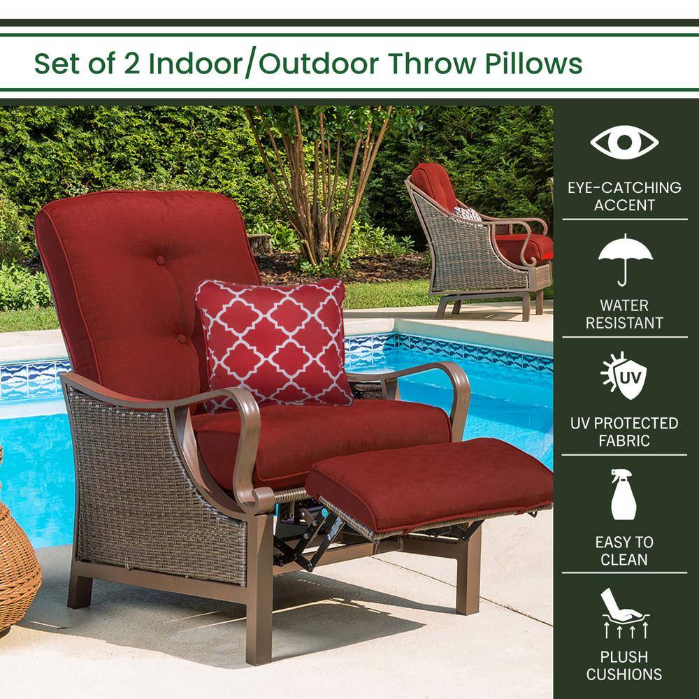 Hanover Red Lattice 16" Square Indoor/Outdoor Throw Pillow Set