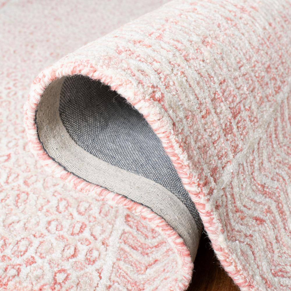 Light Pink Ivory Hand-Tufted Wool Viscose 4' x 6' Rug