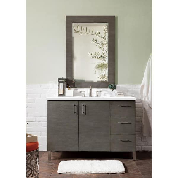 Metropolitan 48.0 in. W x 23.5 in. D x 33.8 in. H Bathroom Vanity in Silver Oak with White Zeus Quartz Top