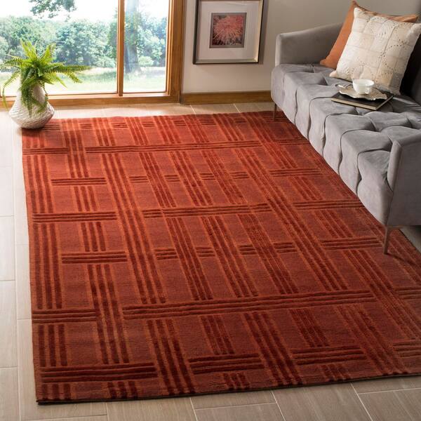 Thomas O'brien 6 x 9 Vermillion Grid Area Rug
