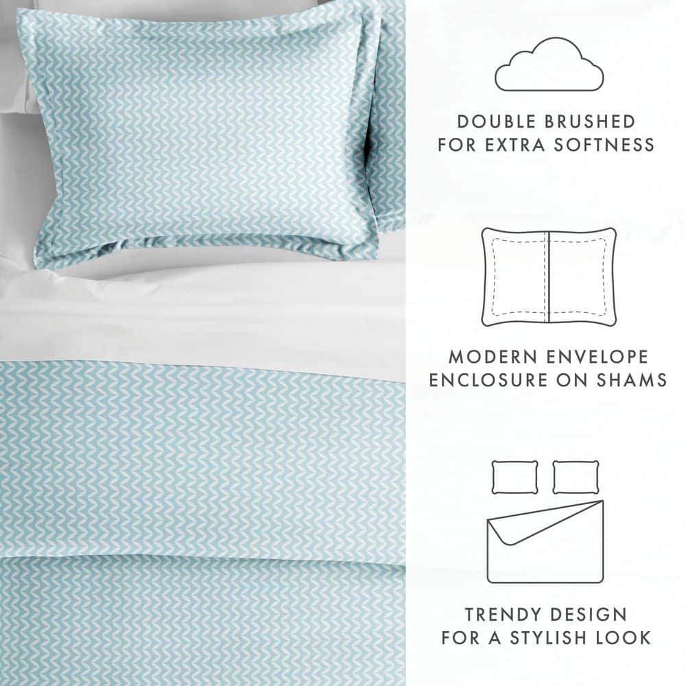 Light Blue Chevron Pattern Queen Duvet Cover Set