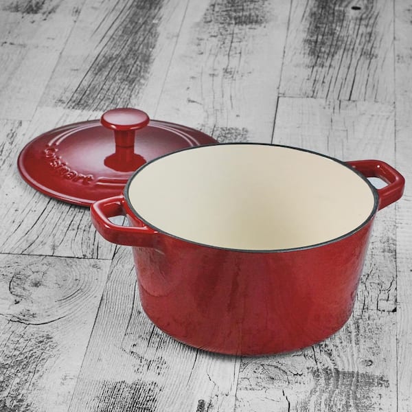 Chef's Classic 3 qt. Oval Cast Iron Dutch Oven in Cardinal Red with Lid