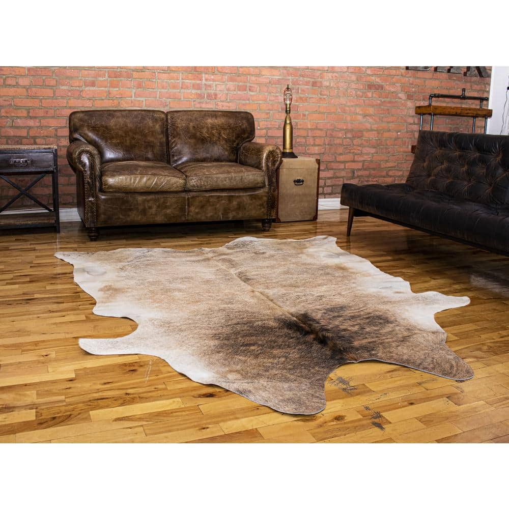 Handmade Light Brindle Cowhide Area Rug, 6' x 7'