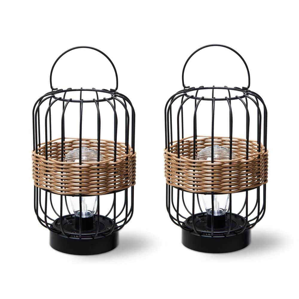 Glitzhome 11.75 in. H Metal Wire Faux Rattan Solar Powered