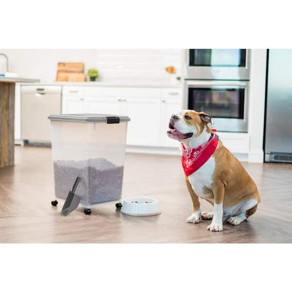 IRIS 67 Airtight Pet Food Container in Grey 301049