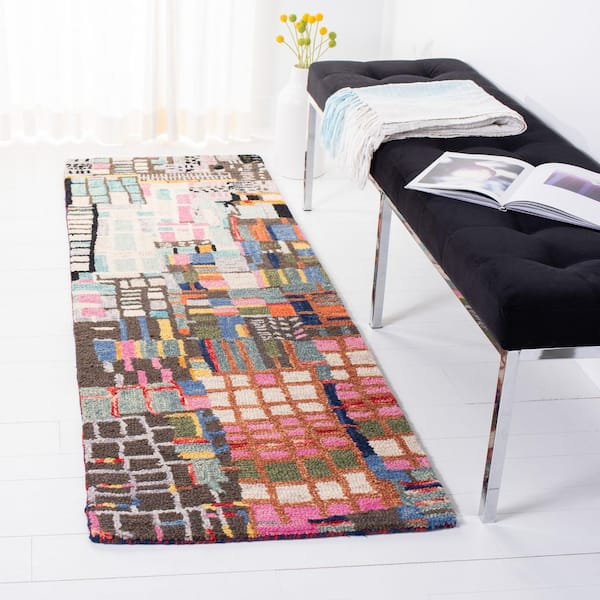 Aspen 2 ft. x 21 ft. Ivory/Black Abstract Geometric Runner Rug