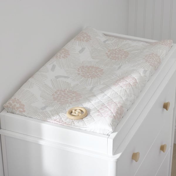 Company Kids Flower Burst Quilted Pink Multi Organic Cotton Percale Bedroom Linen Changing Pad Cover