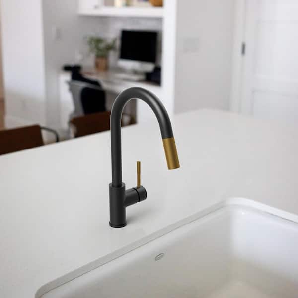 Matte Black 15.9 in. H Pull Down Sprayer Kitchen Faucet with 360° Swivel Spout, 2‑Function Sprayer, 1.8 GPM