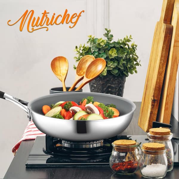 Nutrichef 16pc. Clad Kitchen Cookware Set with Nylon Utensils 