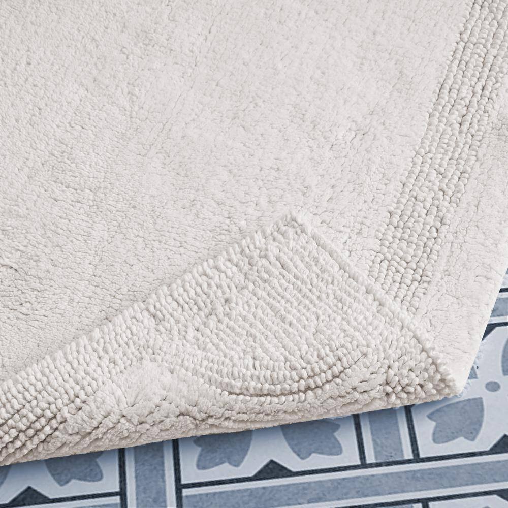 Ivory Reversible Cotton Bath Rug with Textured Design