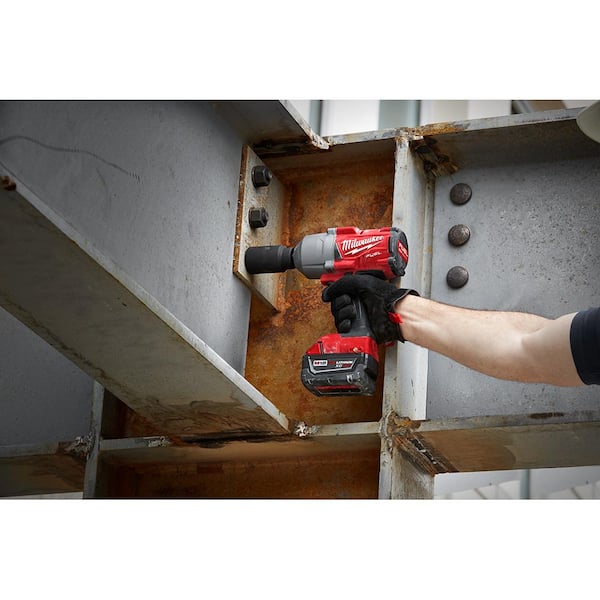 Milwaukee 2767-20 M18 Fuel High Torque 1/2-Inch Impact Wrench with