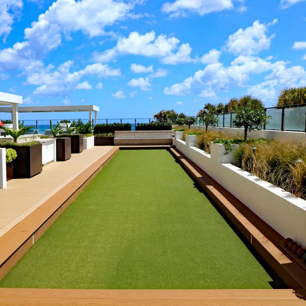 VEVOR 5 x 10 ft Green Artificial Grass Turf with Drainage Holes