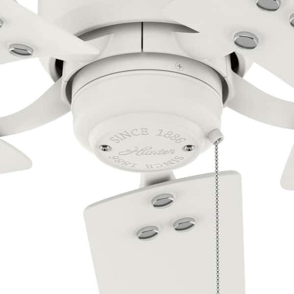 Hunter - Windbound 52 in. Indoor/Outdoor Fresh White Ceiling Fan For Patios or Bedrooms