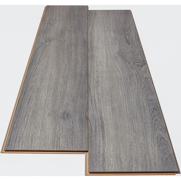 Home Decorators Collection Disher Oak, How Many Pieces Are In A Box Of Laminate Flooring