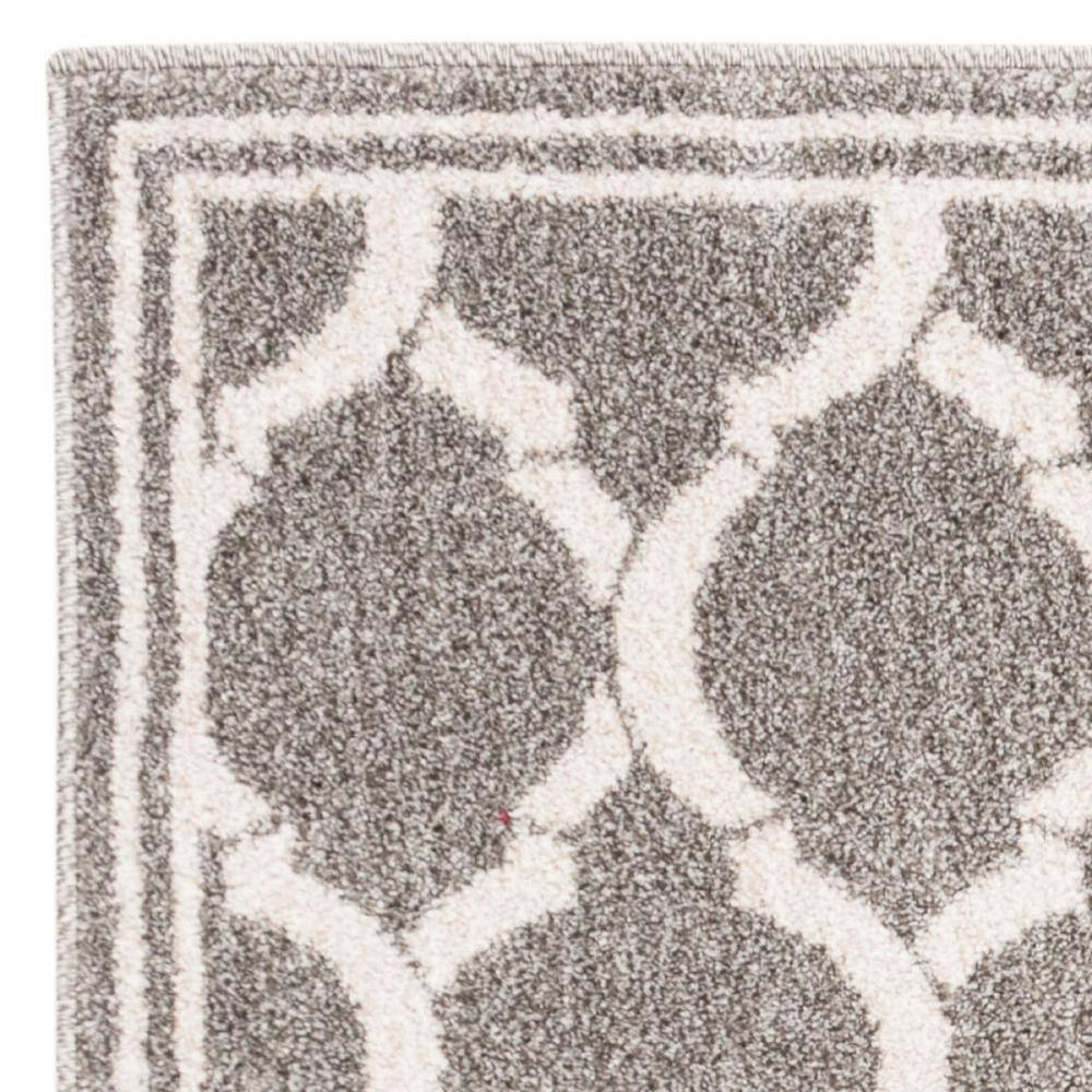 Dark Grey and Beige Geometric Synthetic 3' x 5' Area Rug