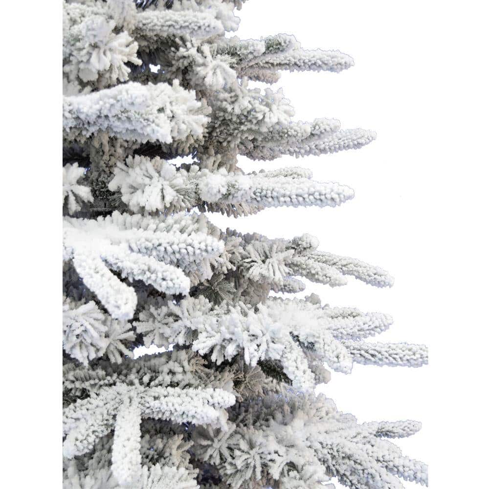 7.5 ft Flocked Pine Valley Artificial Christmas Tree