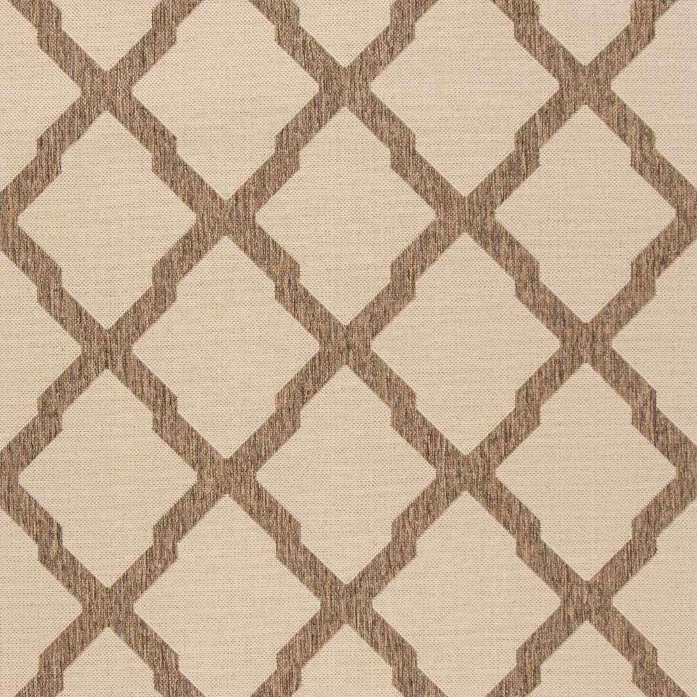Cream and Beige Trellis Indoor/Outdoor Area Rug 8'6" x 12'