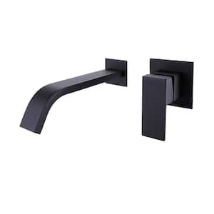 Single-Handle Wall Mounted Faucet in Matte Black