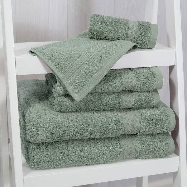 Liam Essential Bath Towel