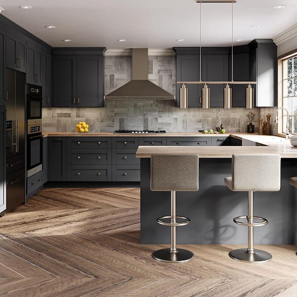 Washington 36 in. W x 24 in. D x 34.5 in. H Assembled Plywood Corner Lazy Susan Base Kitchen Cabinet in Onyx RH