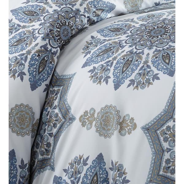 https://images.thdstatic.com/productImages/679bceaa-7ba9-4a44-9a97-527cdd9fbab2/svn/bedding-sets-duv-infty-blu-k-1f_600.jpg