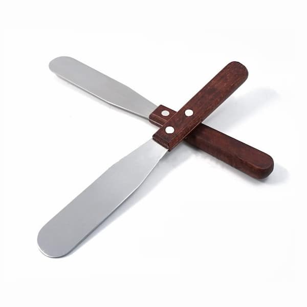 Stainless Steel Cake Spatula 6 in. Wooden Handle Non-Slip Grip Cake Decorating Tool with Flexible Blade 2-Pack