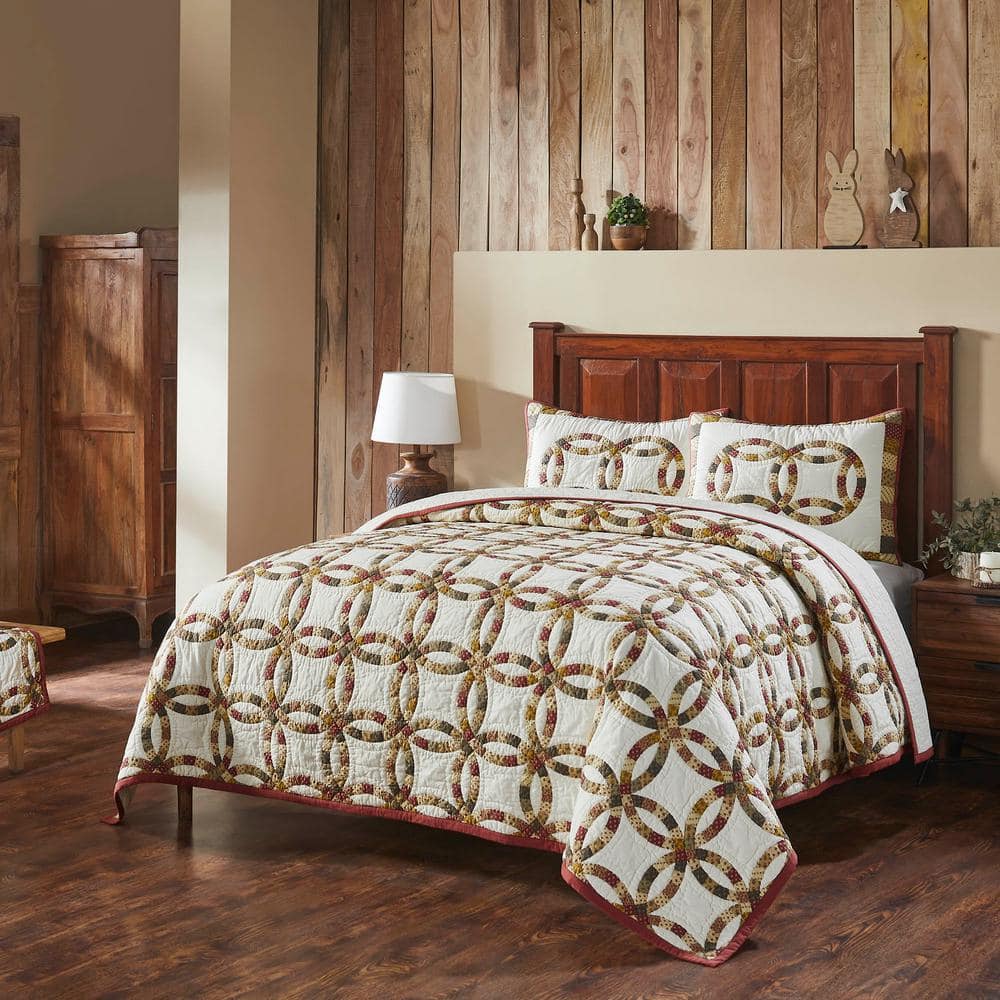 Queen Size Red and Creme Cotton Reversible Quilt Set
