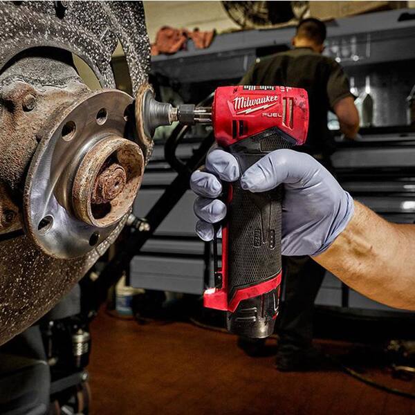Milwaukee - M12 FUEL 12V Lithium-Ion Brushless Cordless 1/4 in. Right Angle Die Grinder with M12 XC High Output 5.0 Ah Battery Pack
