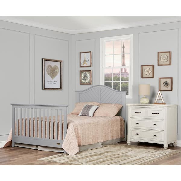 Mia 4 in 1 convertible clearance crib