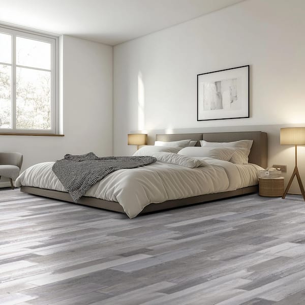 High Creek 6 MIL x 6 in. x 36 in. Waterproof Click Lock Vinyl Plank Flooring (23.95 sq. ft. /case)