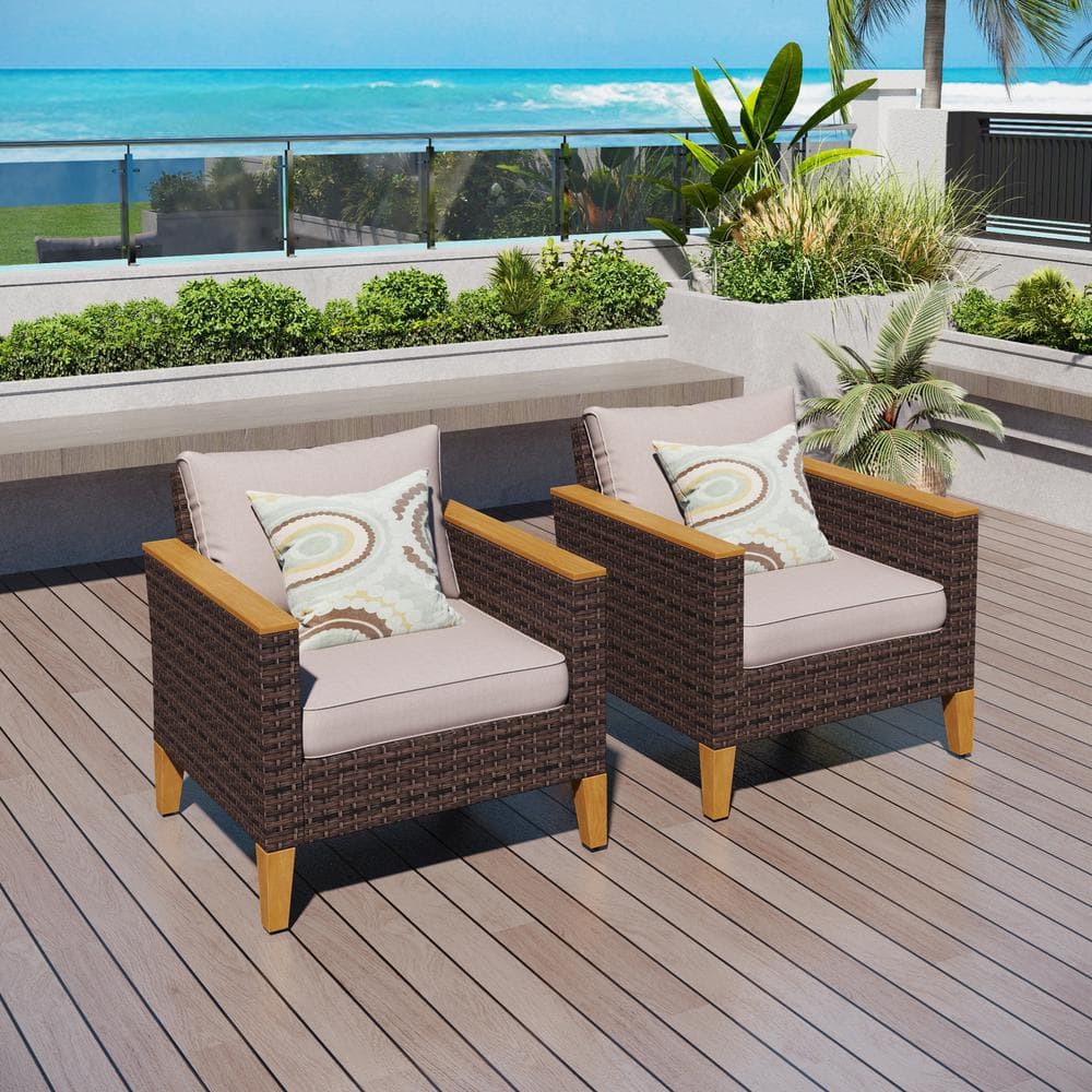PHI VILLA Black Metal Meshed Frame Outdoor Patio Swivel