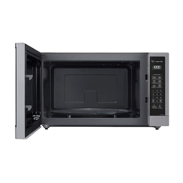 Panasonic Family Size 2.2CuFt Countertop Microwave Oven with Cyclonic  Inverter Technology NN-SN97HS 