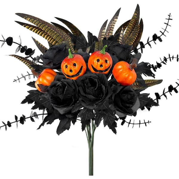 17 in. Black Indoor/Outdoor Halloween Artificial with Pumpkin Leaf