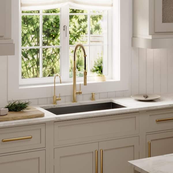Karran QU-670 Quartz/Granite 32 in. Single Bowl Undermount Kitchen