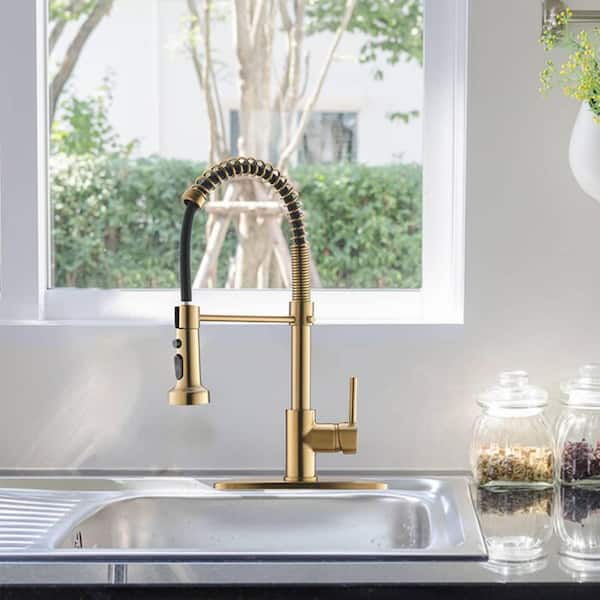 FLG Single-Handle Commercial Kitchen Sink Faucet With Pull Down Sprayer Kitchen Faucets Solid Brass Modern Taps Brushed Gold