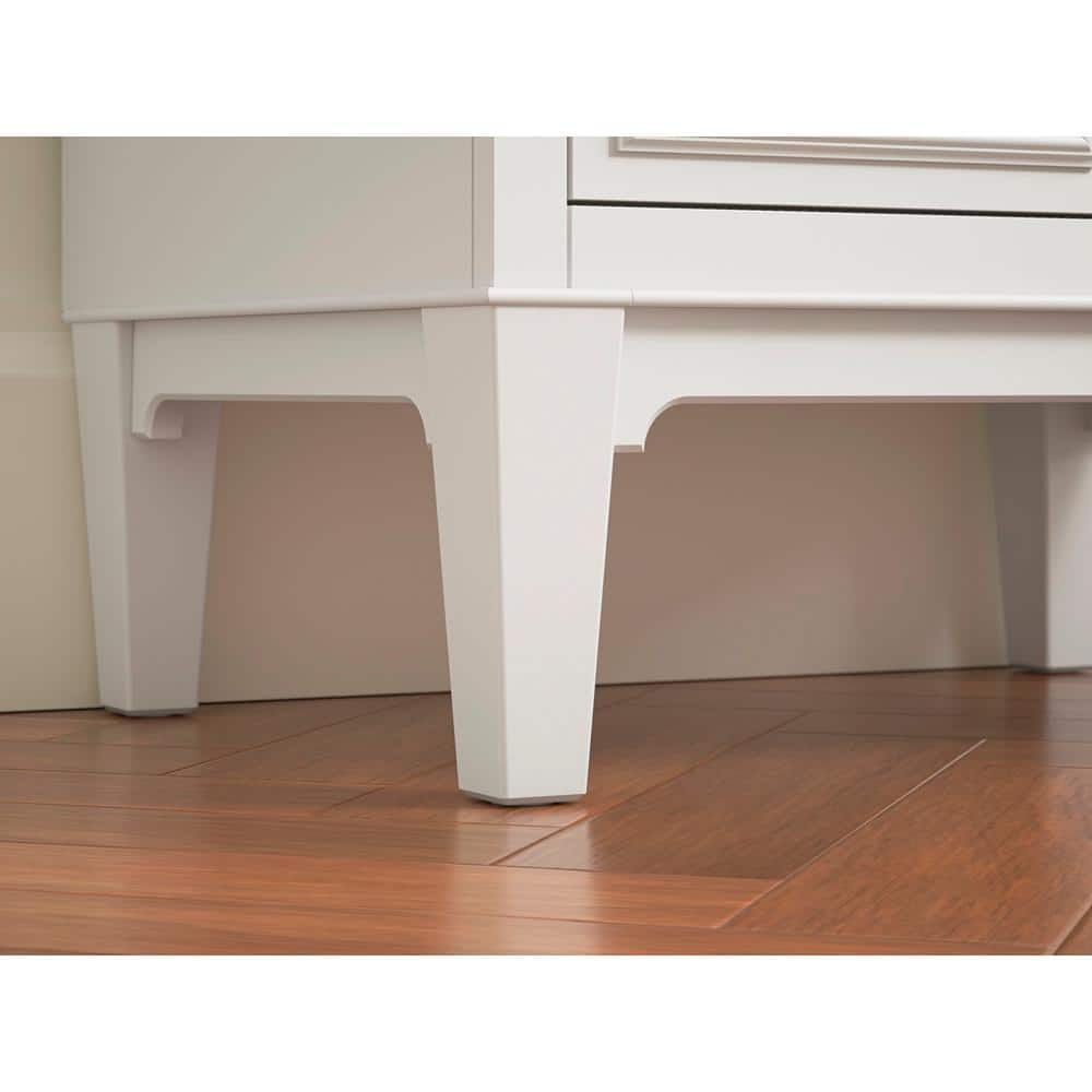 Southerk 48-Inch White Painted Freestanding Bathroom Vanity with Quartz Top