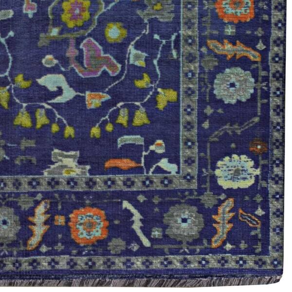 Linon Home Decor Lena Navy and Blue 2 ft. x 3 ft. Transitional