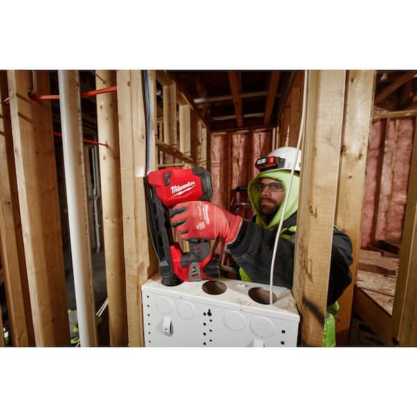 Milwaukee - M12 12-Volt Cordless Cable Stapler with 1 in. Insulated Cable Staples for M12 Cable Stapler 600 Per Box (3-Pack)