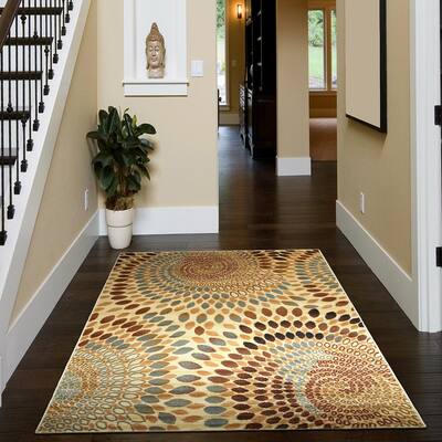 Grace Cream 5 ft. x 7 ft. Plush Indoor Area Rug