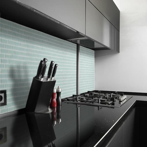 Glacier Ice Green 11.625 in. x 11.75 in. Interlocking Gloss Glass Mosaic Tile (9.48 sq. ft./Case)
