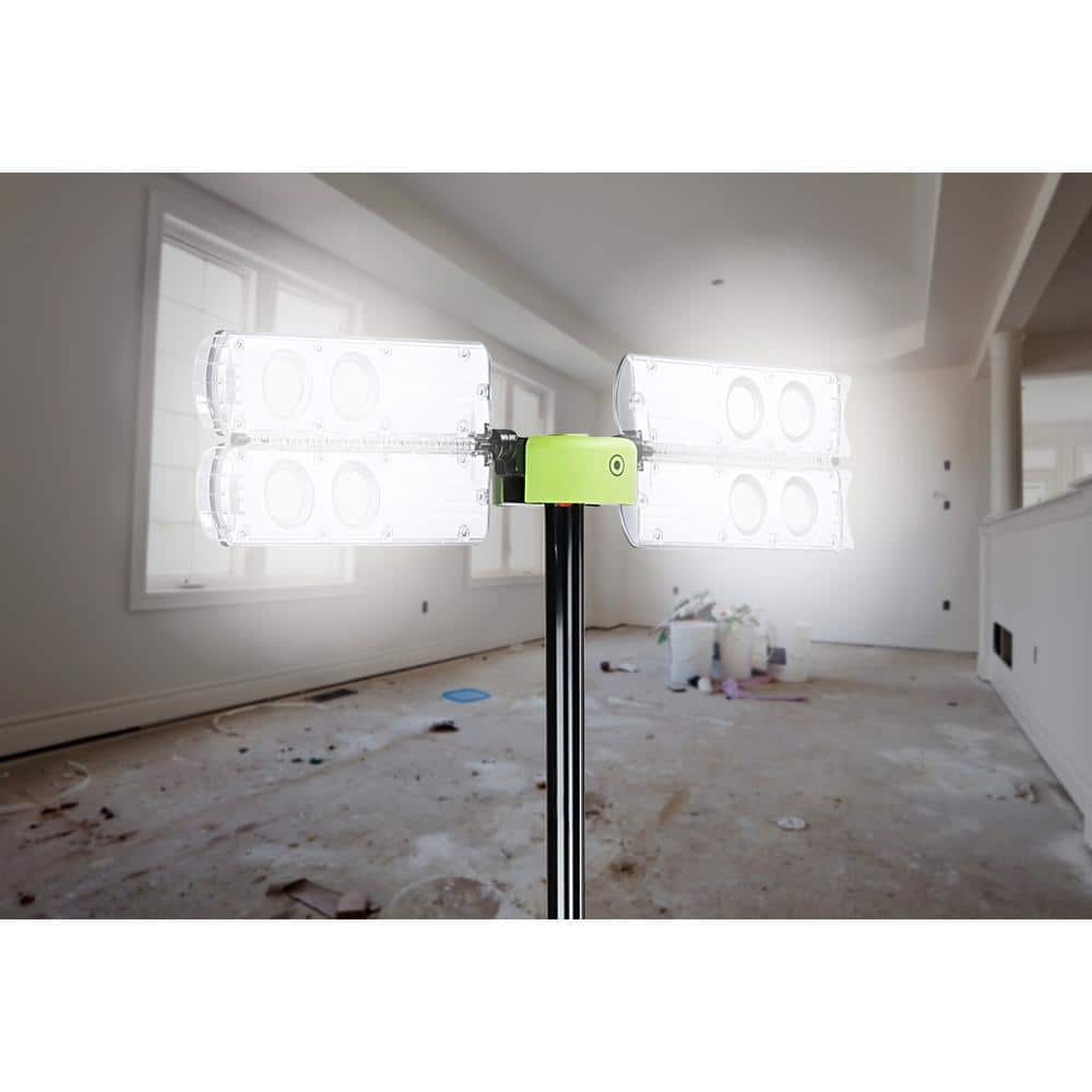 Voyager Collapsible Cordless LED Work Light with Aluminum Tripod