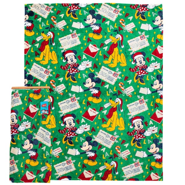 THE NORTHWEST GROUP Disney Nightmare Before Christmas Ho Ho Oh No Multi-Colored Silk Touch Throw