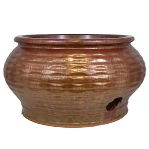 19 in. Wave Ceramic Hose Pot, Iron