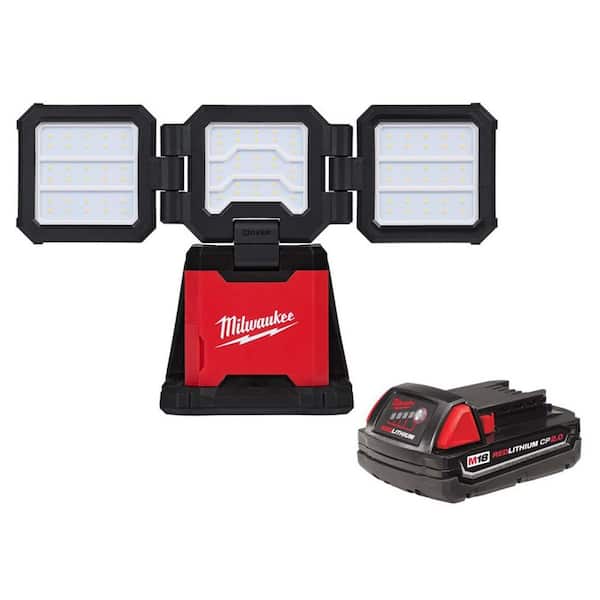 Milwaukee M18 18-Volt Lith-Ion Cordless 4500 Lumens ROVER Dual Power Triple-Panel Flood & Area Light with 2.0 Ah Compact Battery