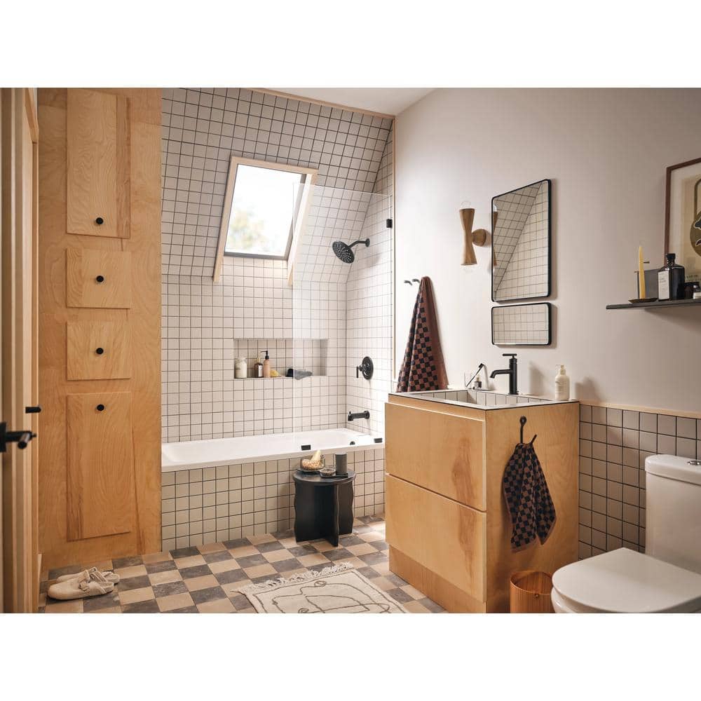 Matte Black Metal Single Hole Bathroom Faucet with Diverter