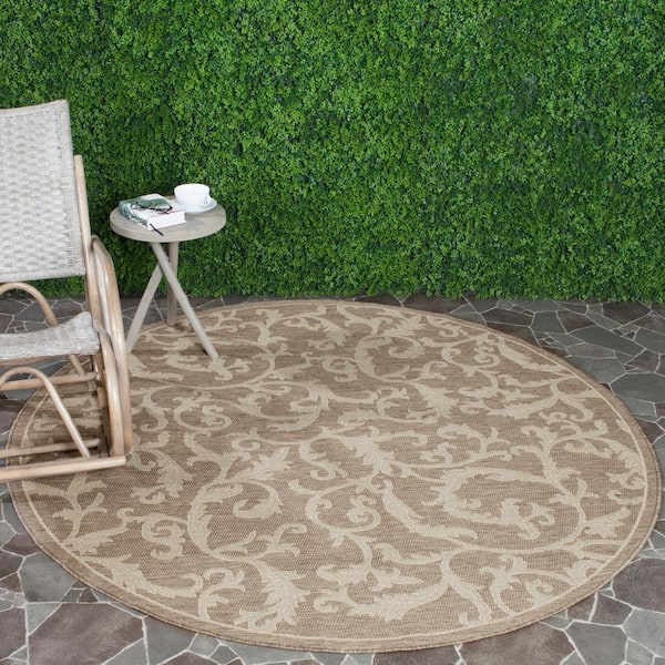 Courtyard Brown/Natural 7 ft. x 7 ft. Round Border Indoor/Outdoor Patio  Area Rug