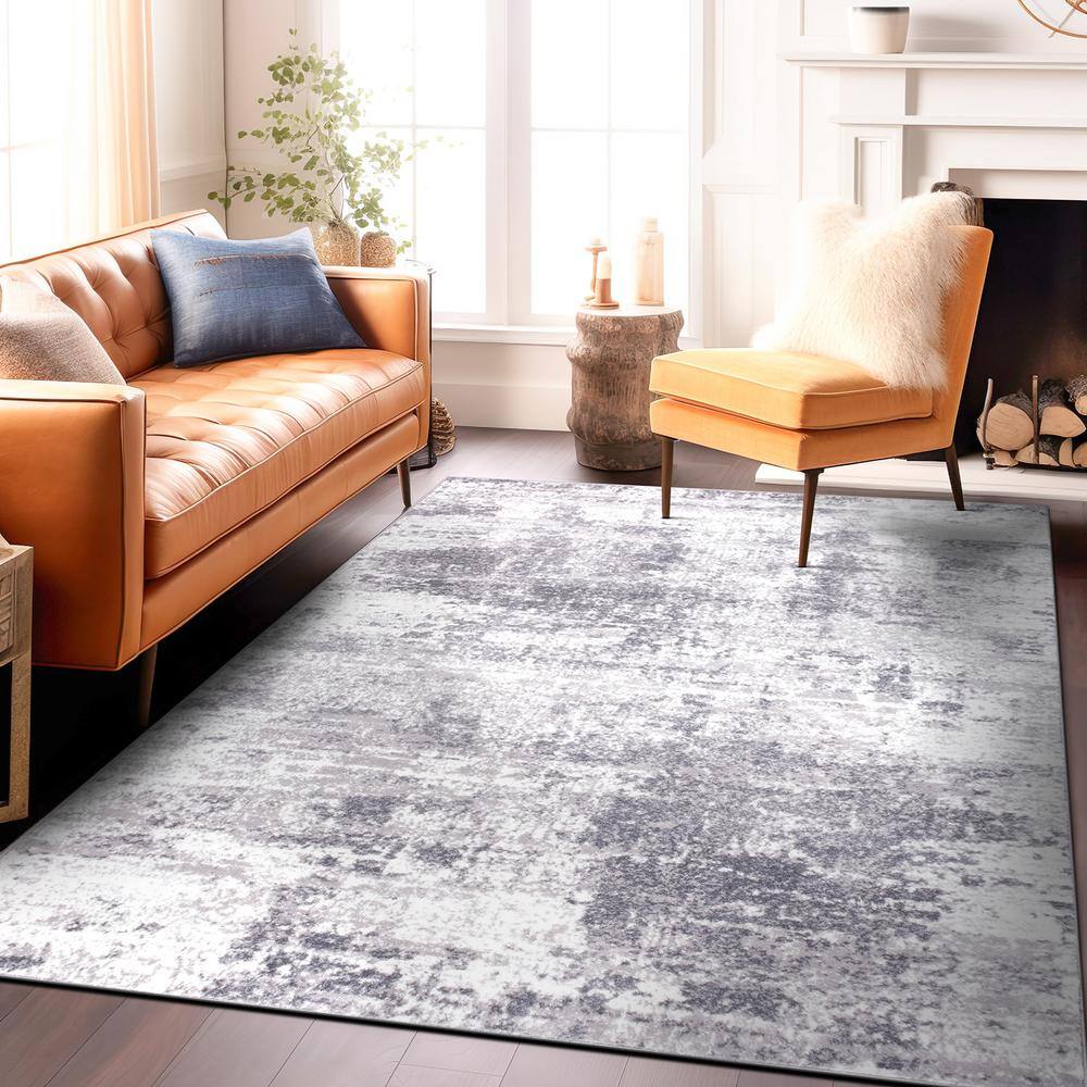 Gray Abstract 5' x 7' Stain-Resistant Synthetic Area Rug